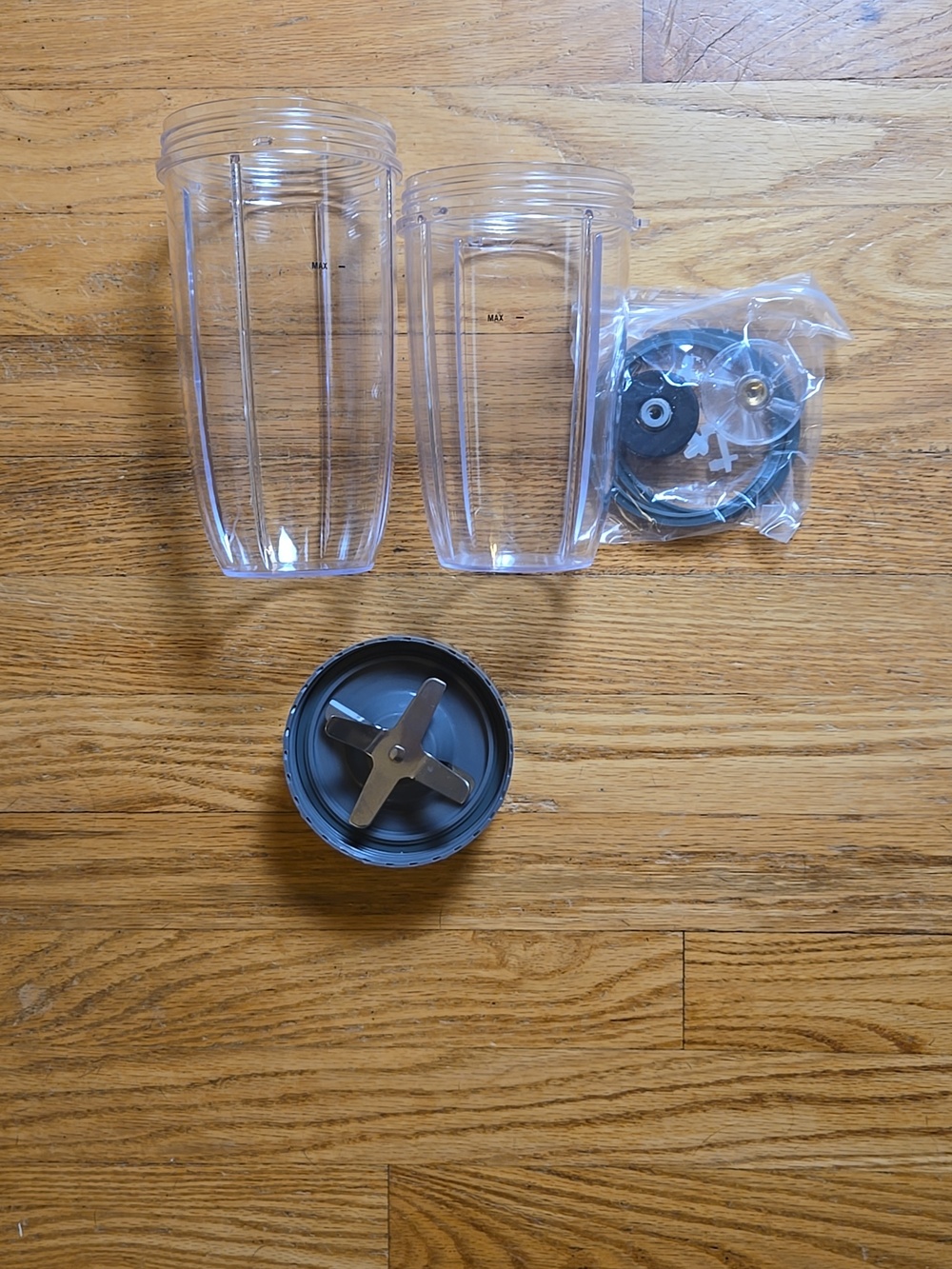 Nutribullet cups, blender lid, replacement parts